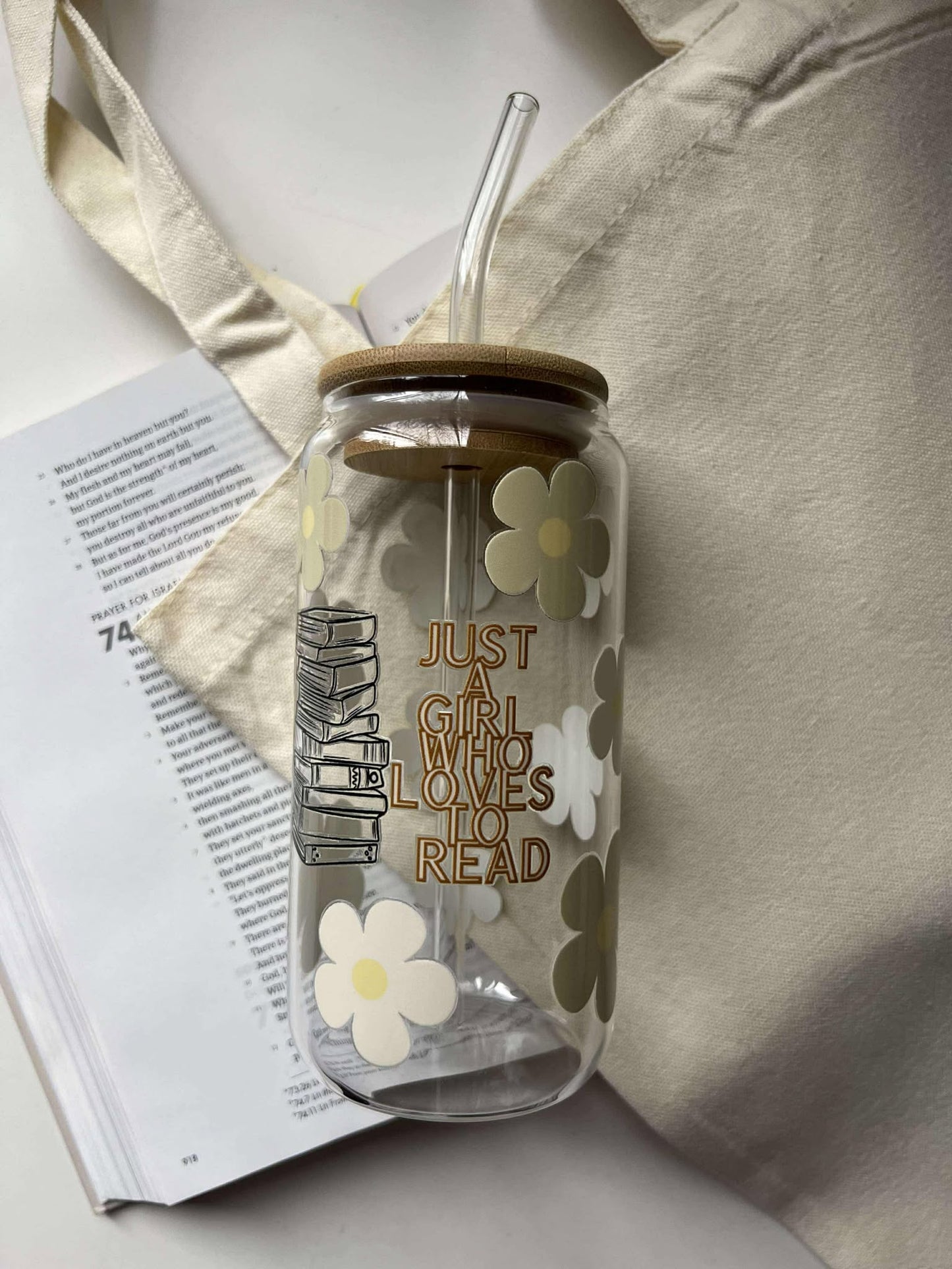 Book Lover Glass Cup
