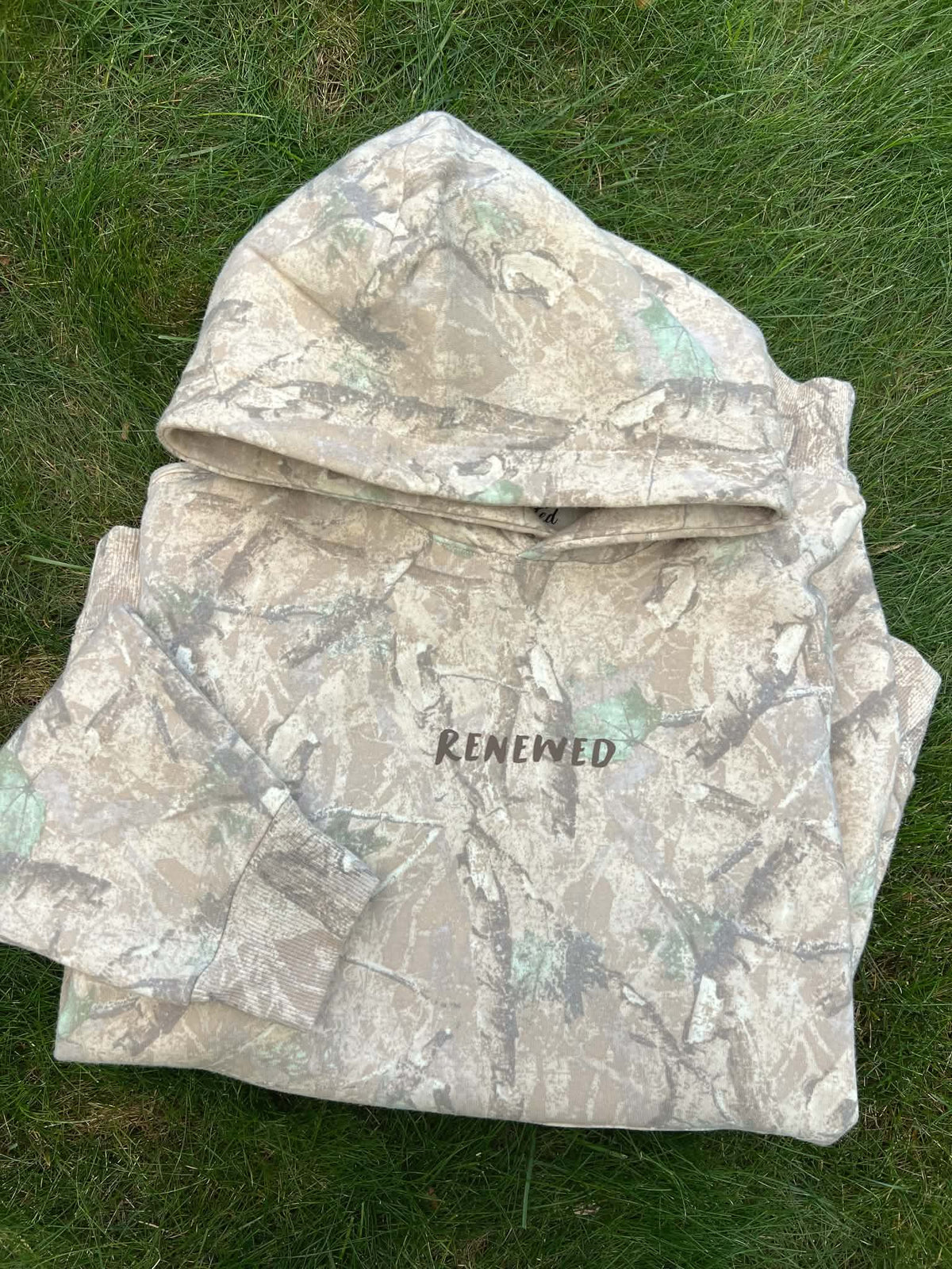 NEW NATURE HOODIE