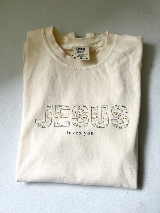 JESUS loves you Tshirt